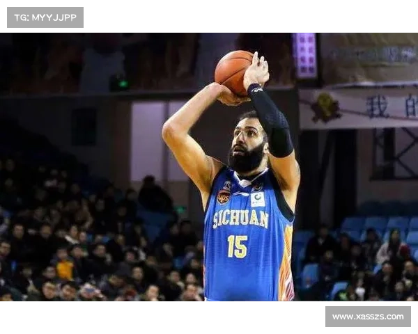 哈达迪为何选择继续职业篮球生涯背后的深层原因与动力解析